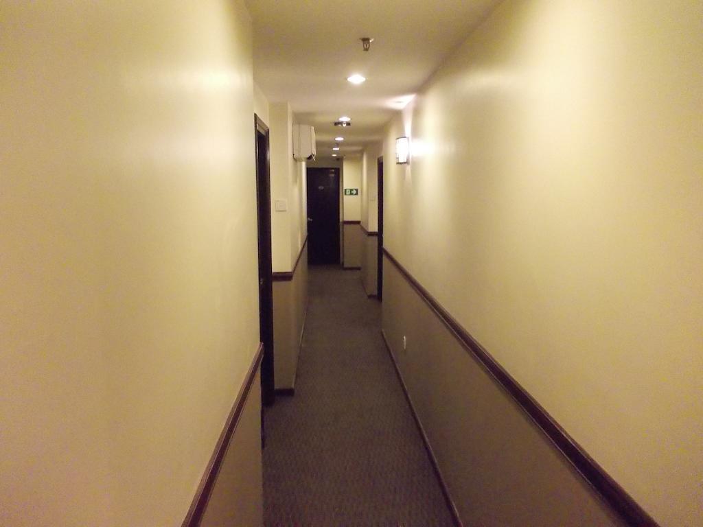 Hotel Sri Sutra - Bandar Sunway 3 Petaling Jaya Exteriör bild