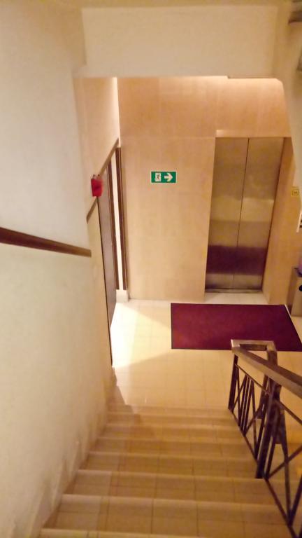 Hotel Sri Sutra - Bandar Sunway 3 Petaling Jaya Exteriör bild