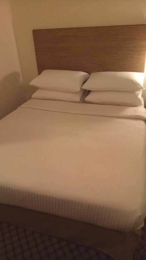Hotel Sri Sutra - Bandar Sunway 3 Petaling Jaya Exteriör bild