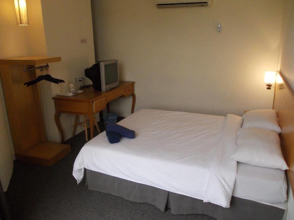 Hotel Sri Sutra - Bandar Sunway 3 Petaling Jaya Exteriör bild